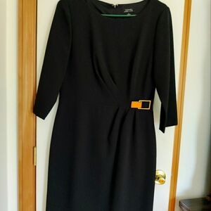 Tahari Arthur S. Levine